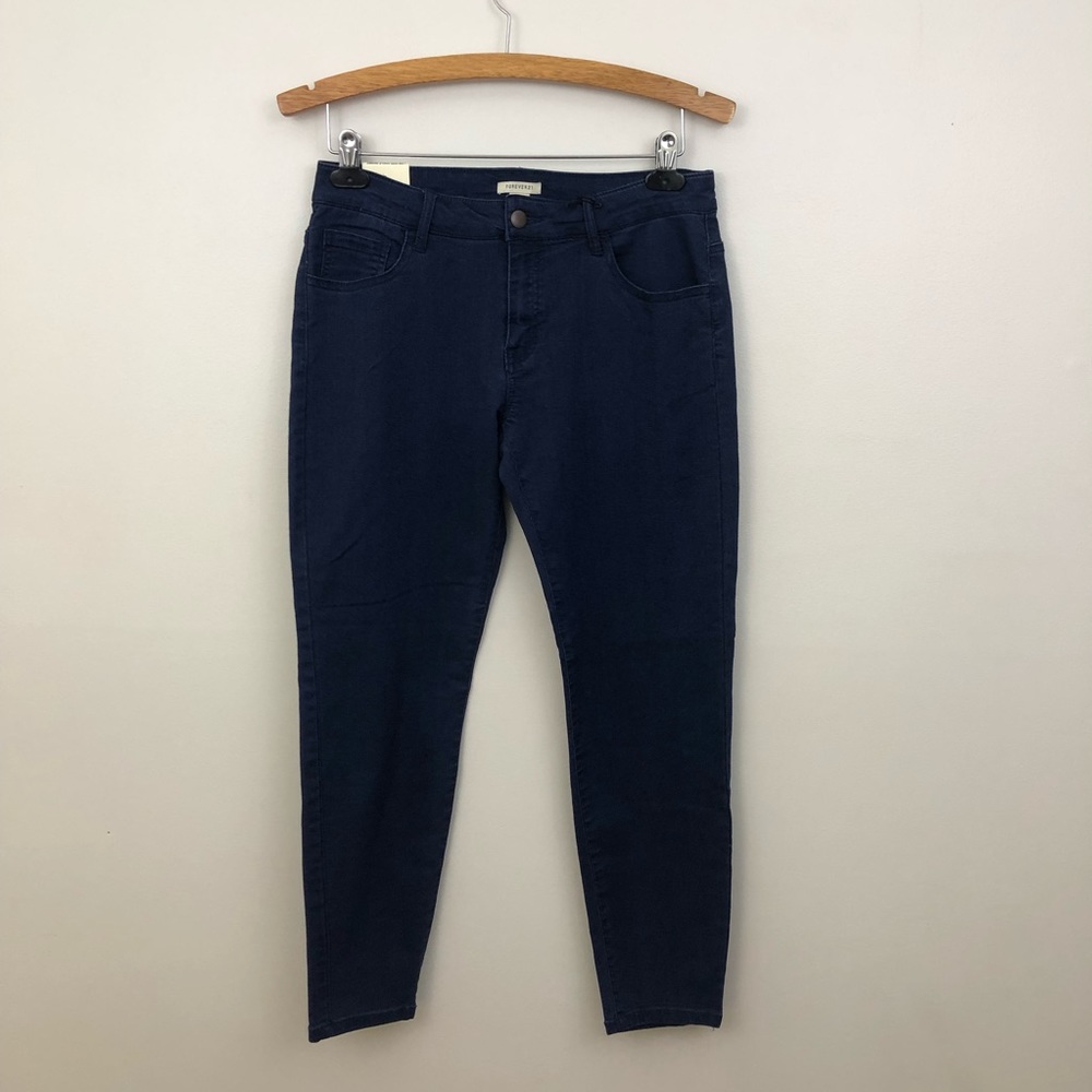 NWT FORVER 21 | Low Rise Ankle Skinny